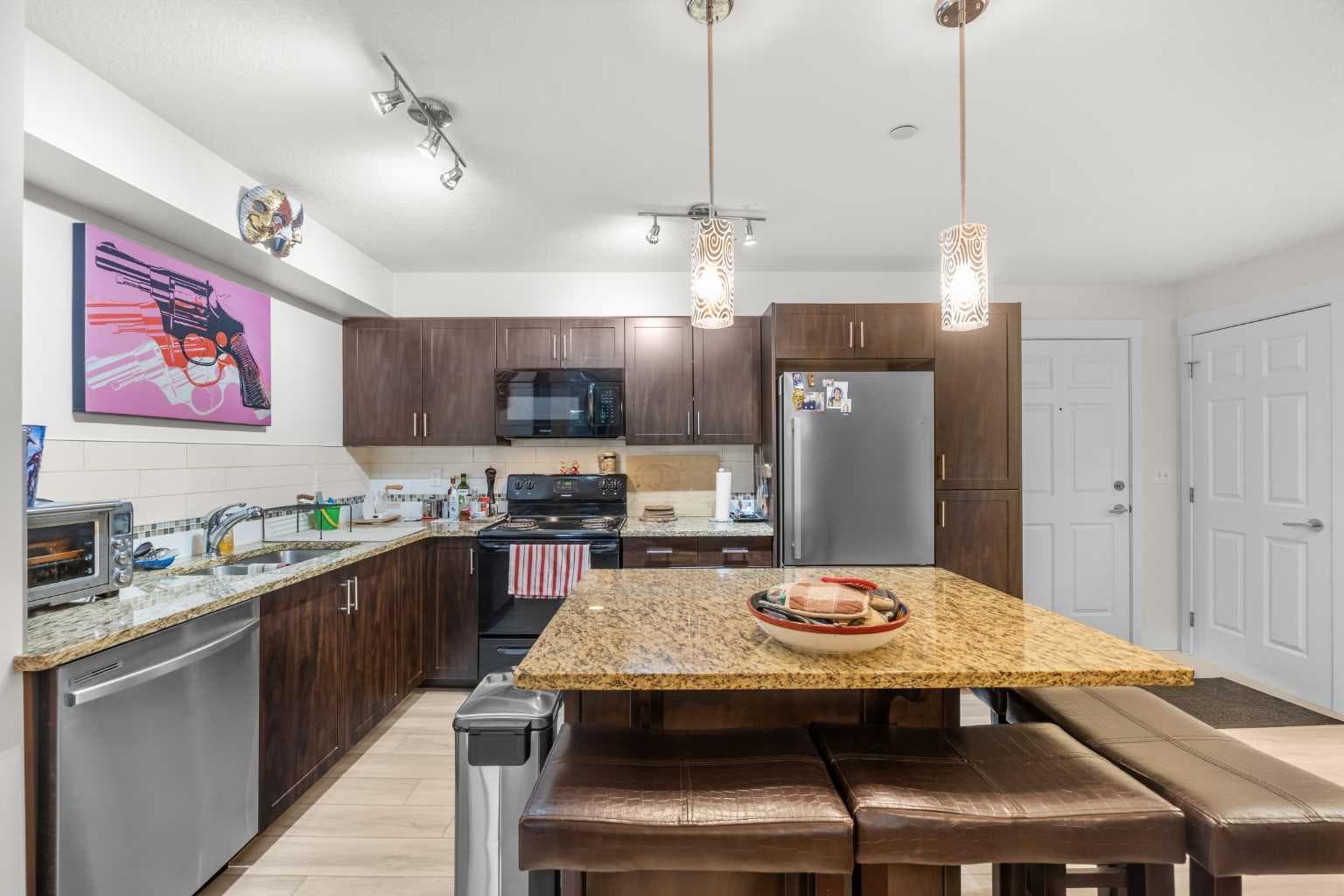 5209, 279 Copperpond Common SE
