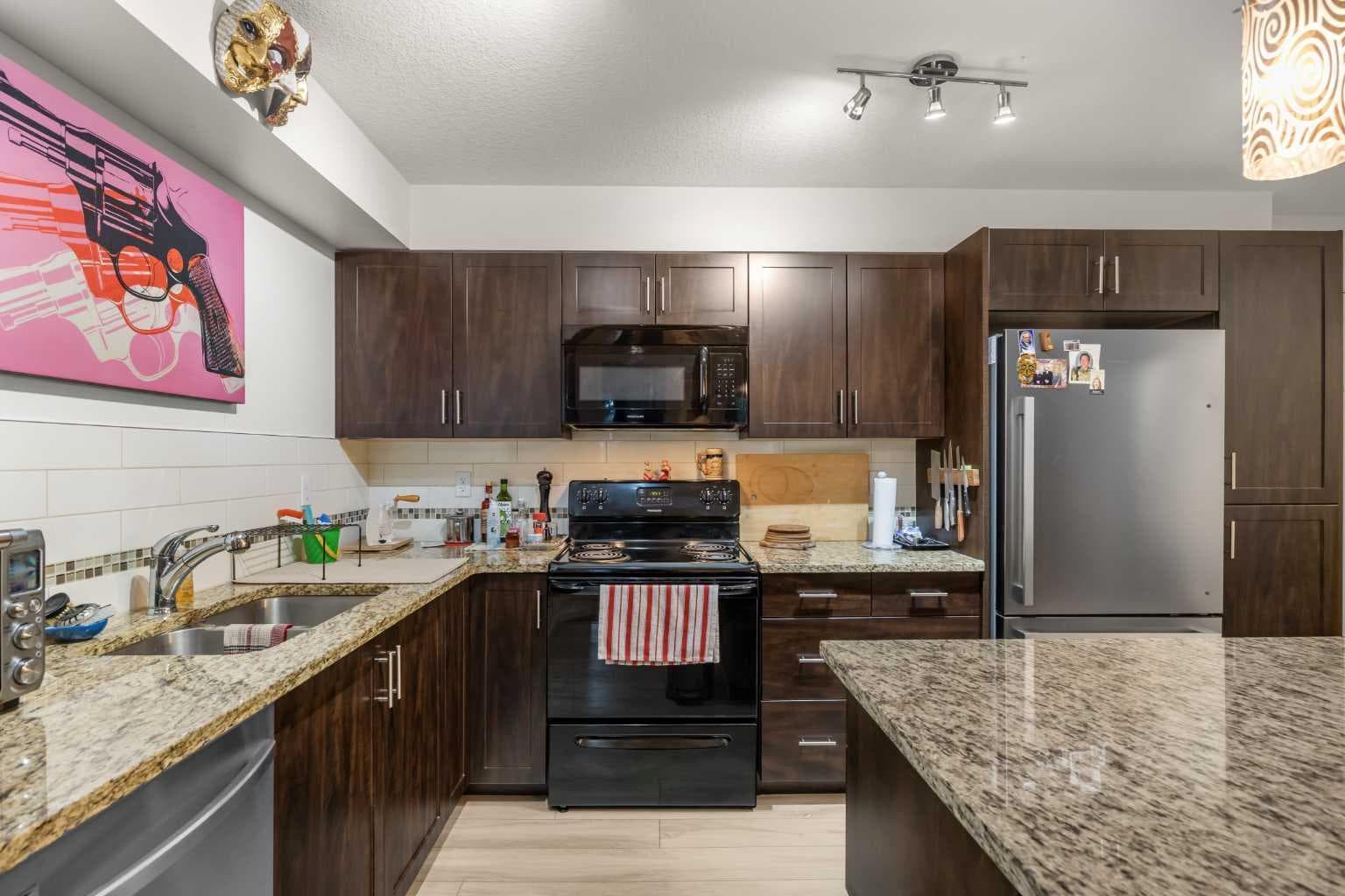 5209, 279 Copperpond Common SE