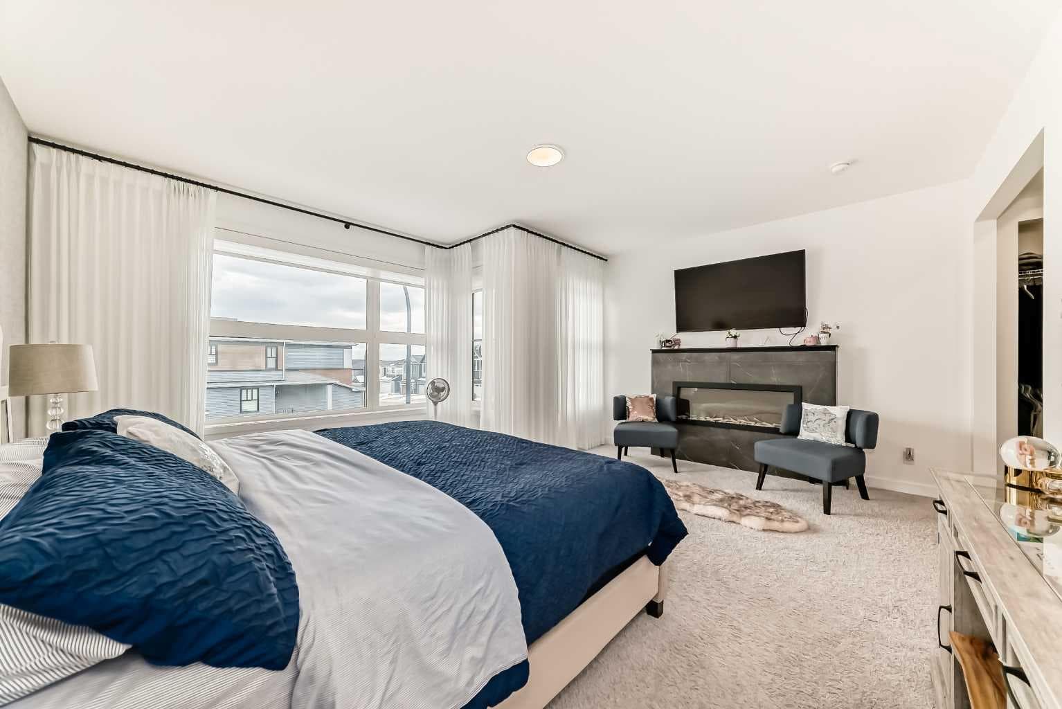 385 Edith Road NW