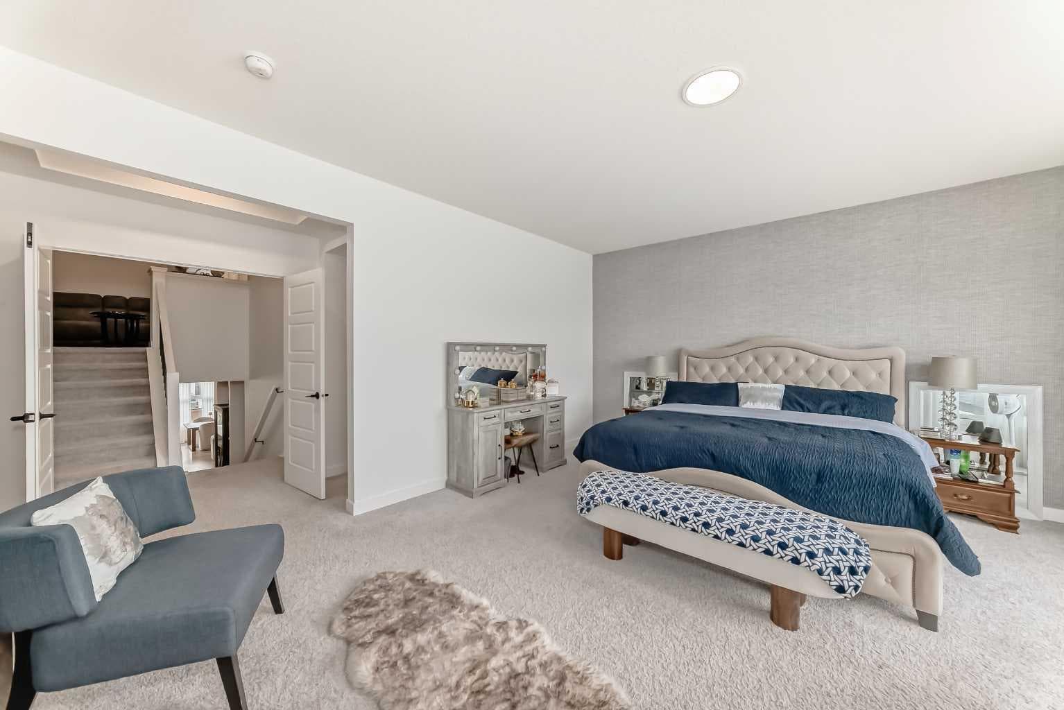 385 Edith Road NW