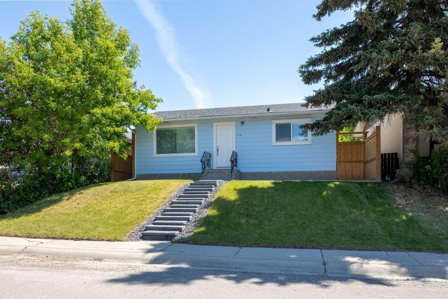 119 Maranda Close NE