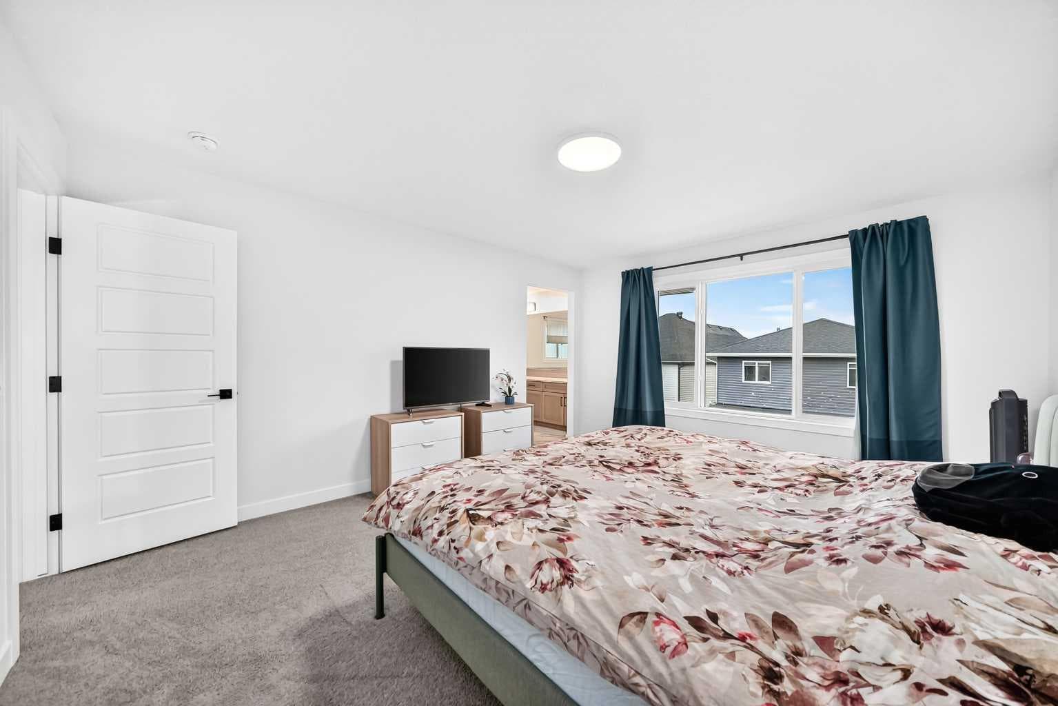 118 Ambleside Heath NW