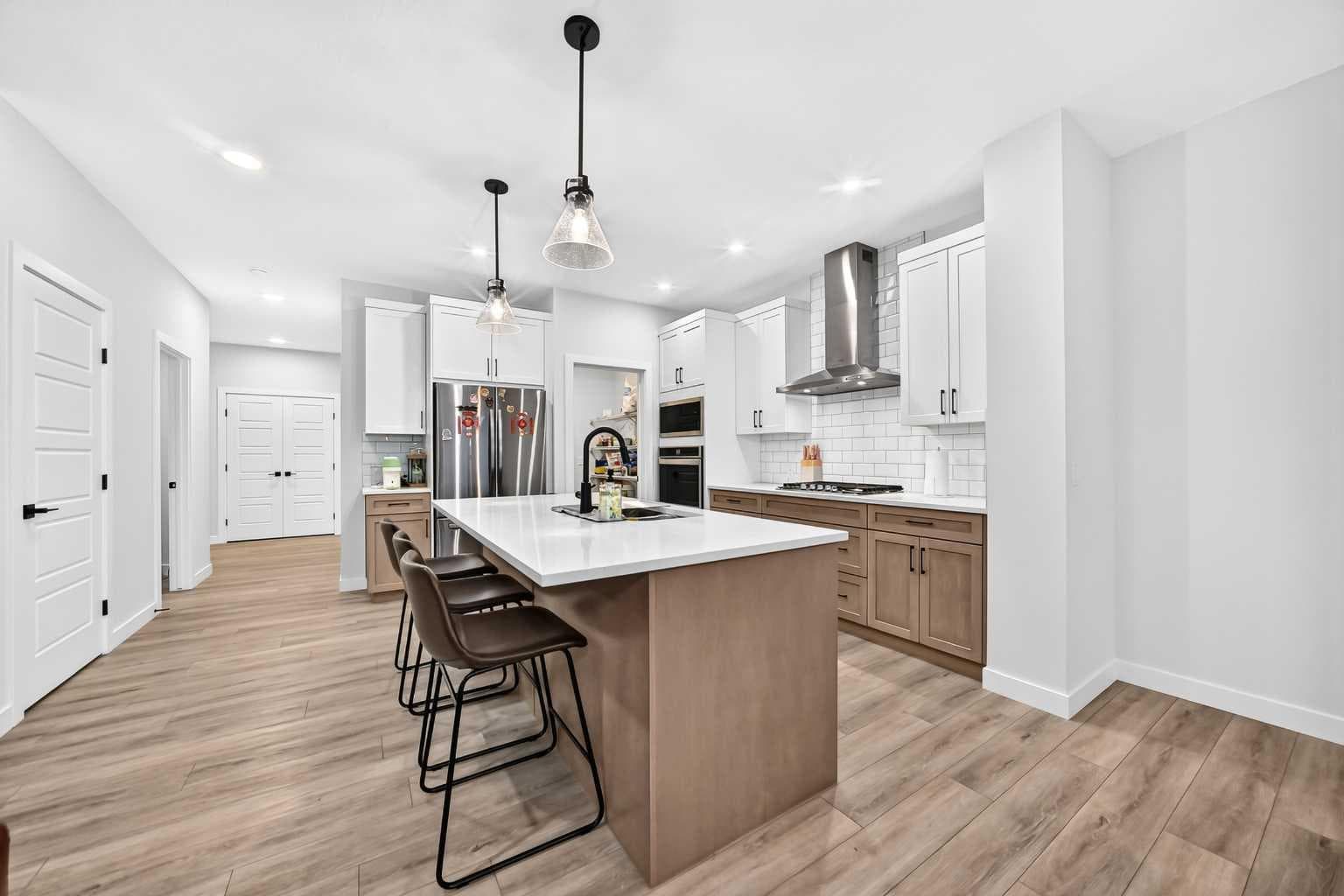 118 Ambleside Heath NW