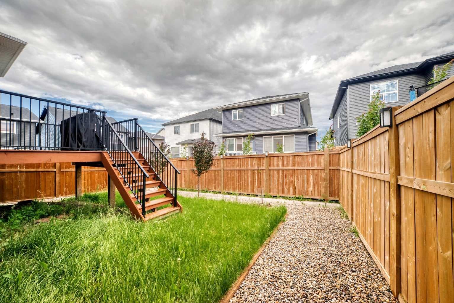 118 Ambleside Heath NW