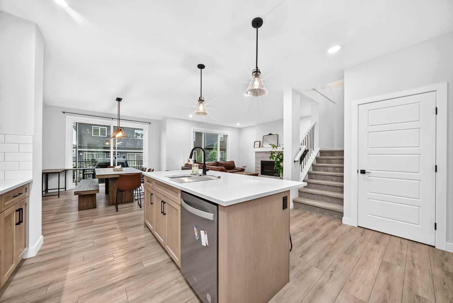 118 Ambleside Heath NW