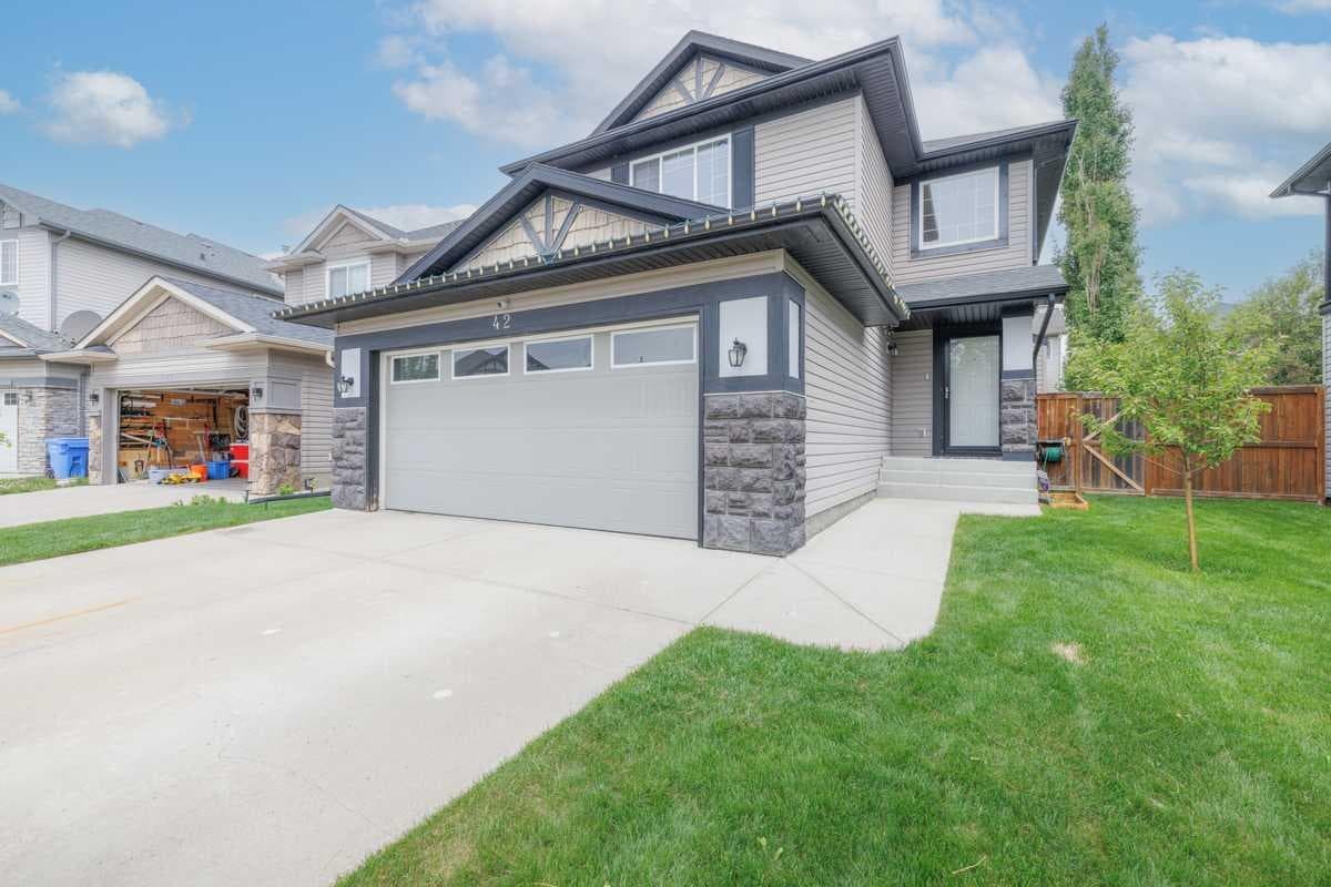 42 Royal Birch Landing NW