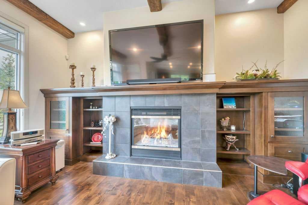 377 Evergreen Circle SW