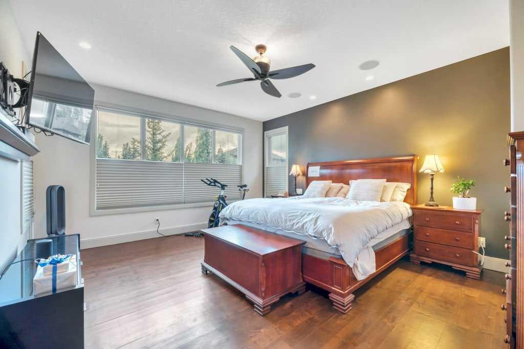 377 Evergreen Circle SW