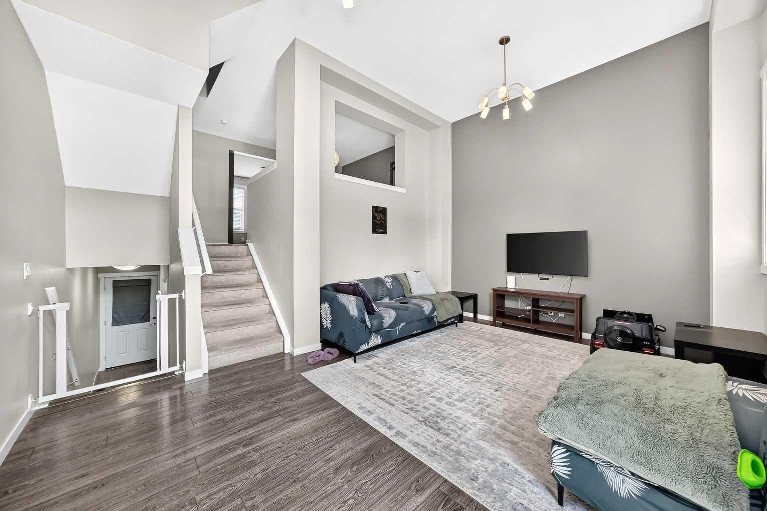 711 Auburn Bay Circle SE