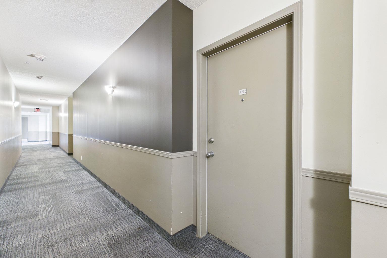 1005, 1053 10 Street SW