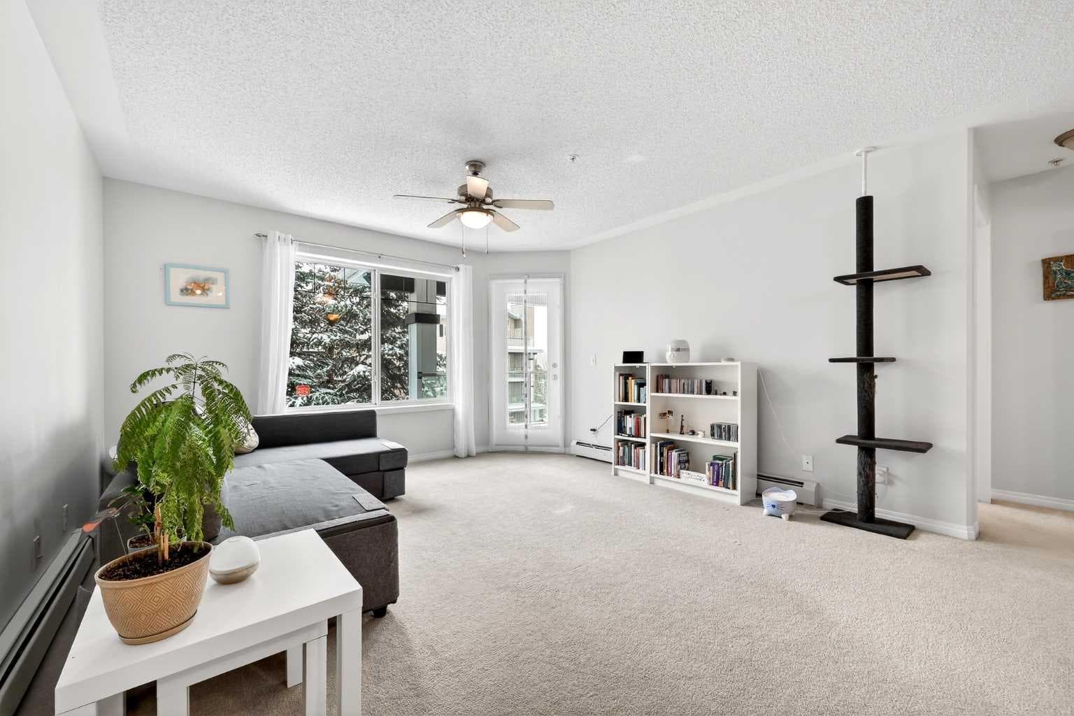 332, 369 Rocky Vista Park NW