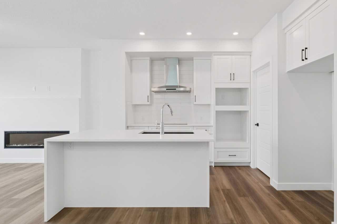 160 Snowberry Common SE