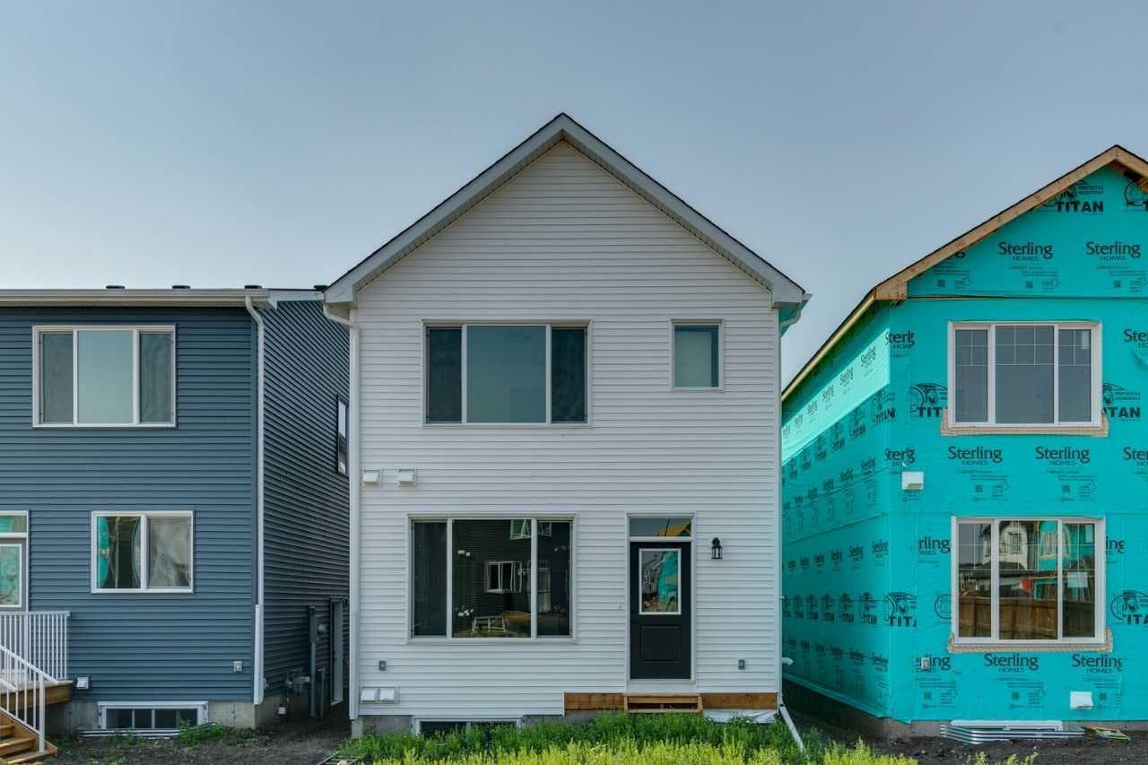 160 Snowberry Common SE