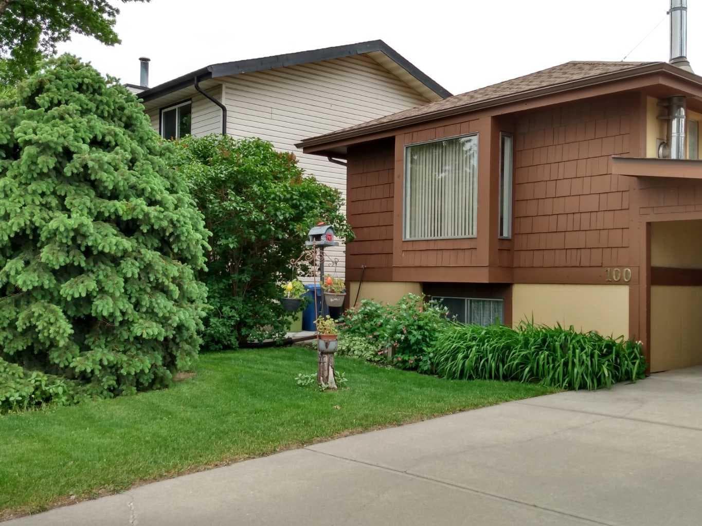 100 Doverglen Crescent SE