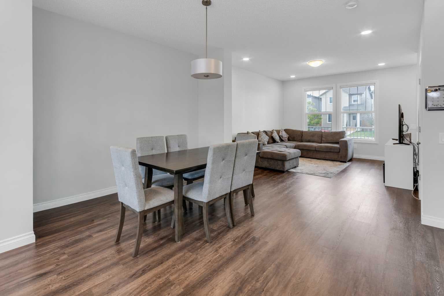 106 Cornerbrook Manor NE