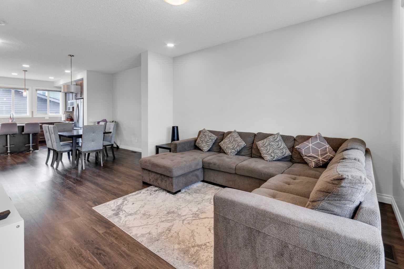 106 Cornerbrook Manor NE