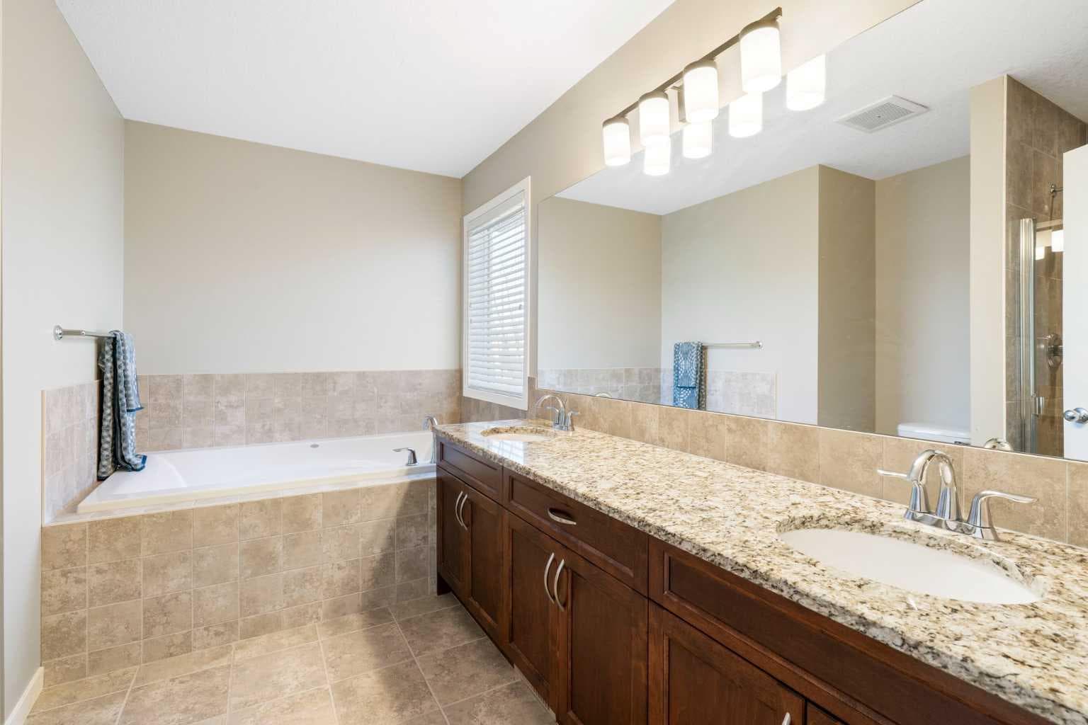 116 Brightoncrest Manor SE