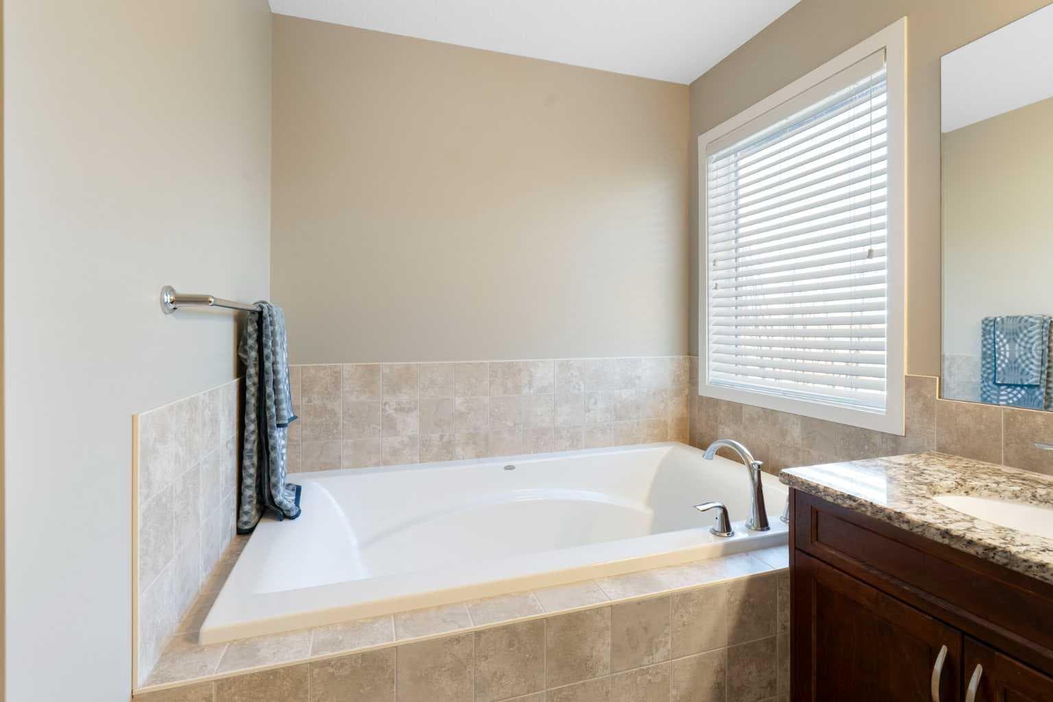 116 Brightoncrest Manor SE