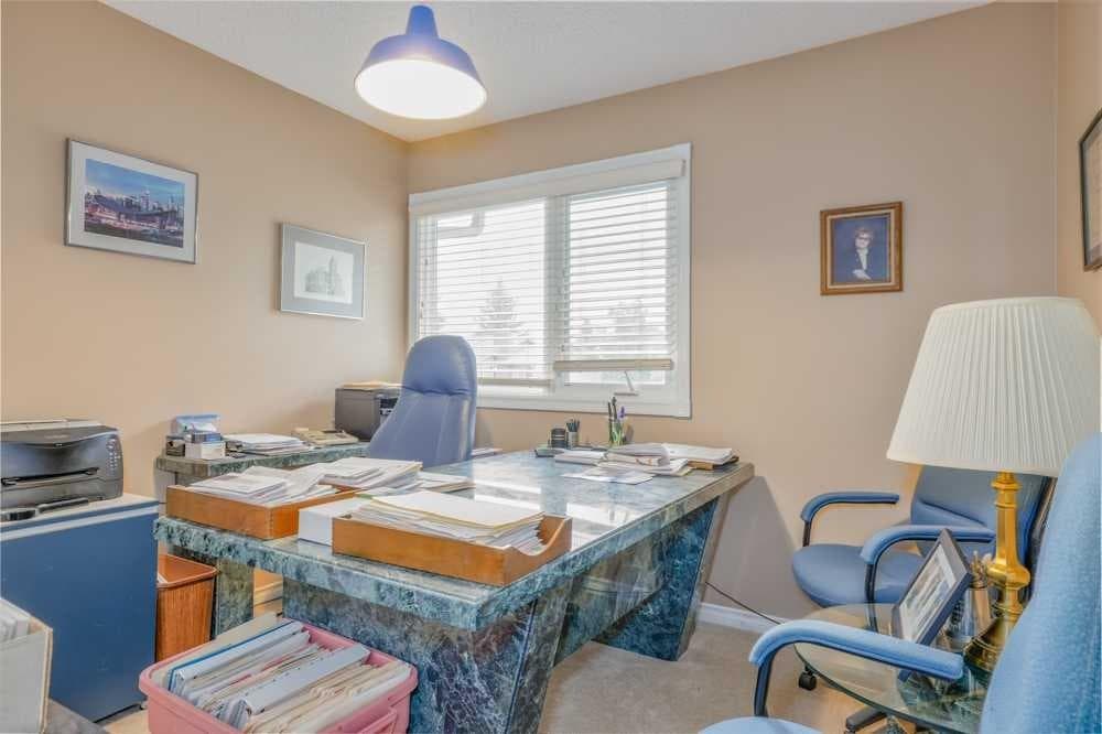 258, 20 Midpark Crescent SE