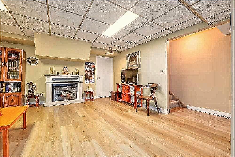 258, 20 Midpark Crescent SE