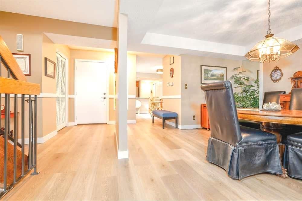 258, 20 Midpark Crescent SE