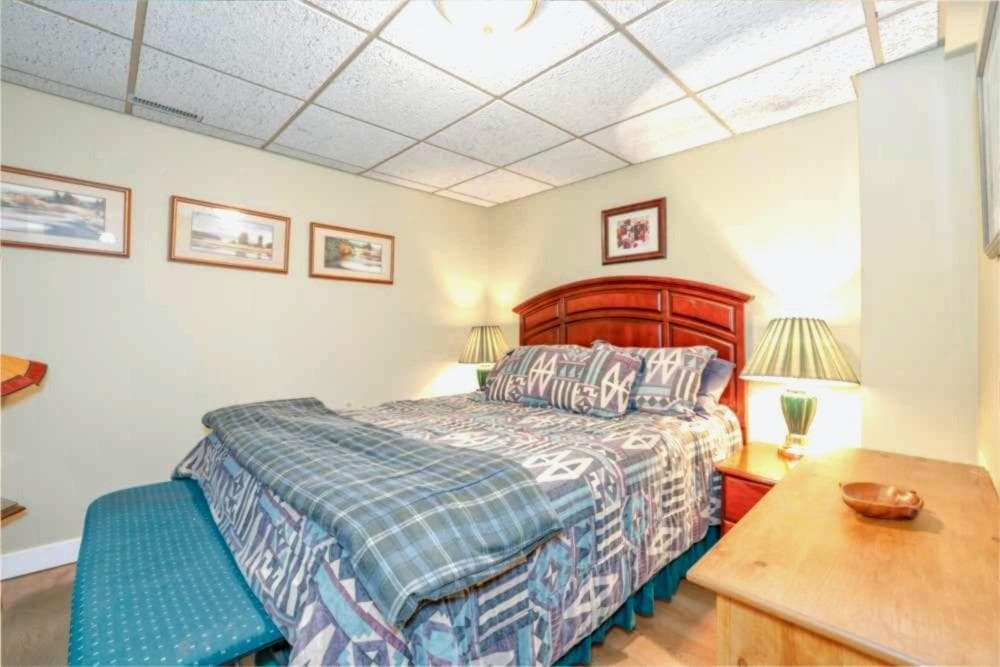 258, 20 Midpark Crescent SE