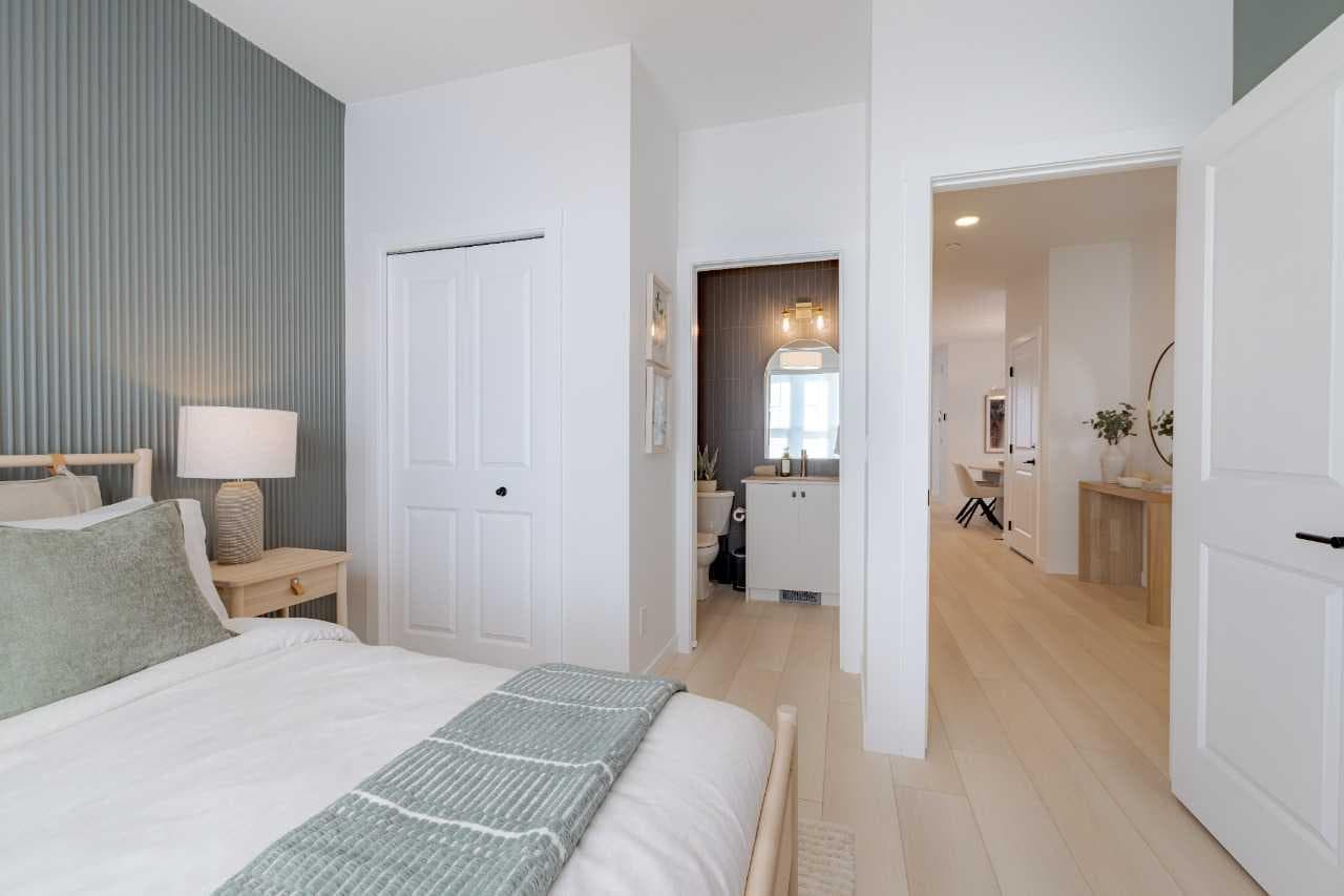 461 Rosemary Gardens SE