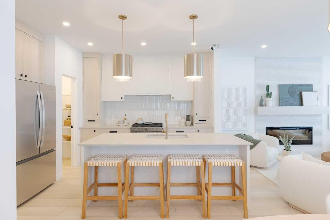 461 Rosemary Gardens SE
