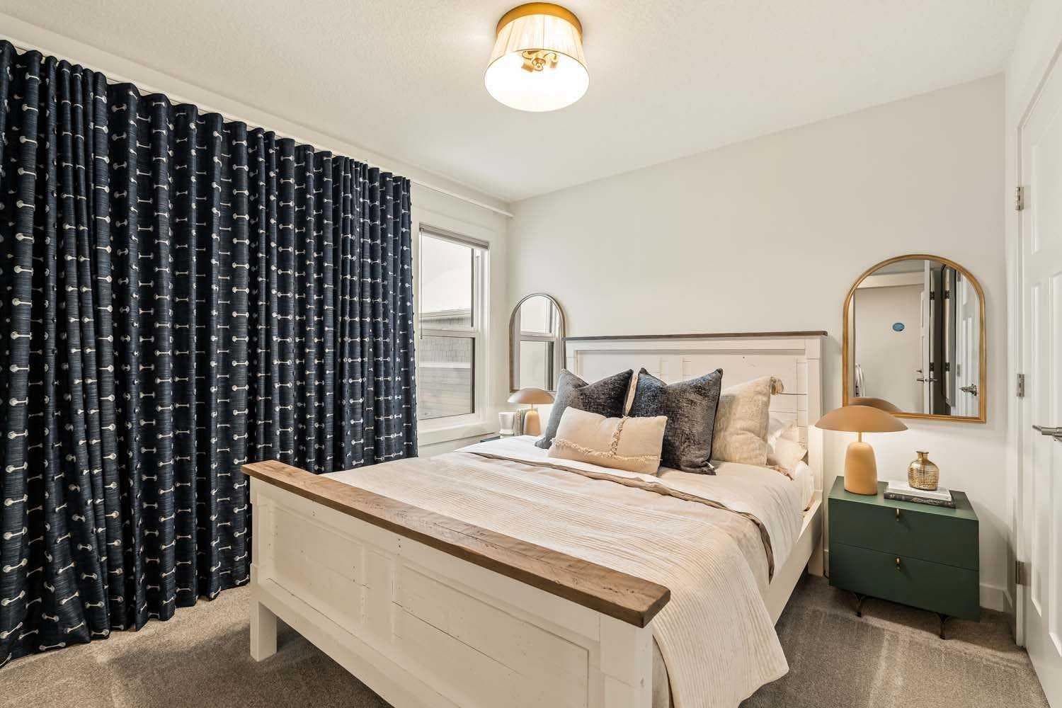 148 Lucas Green NW