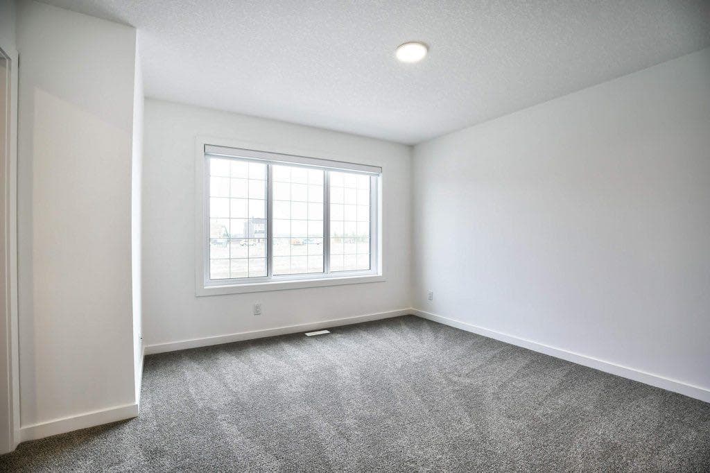 41 Legacy Point Terrace SE
