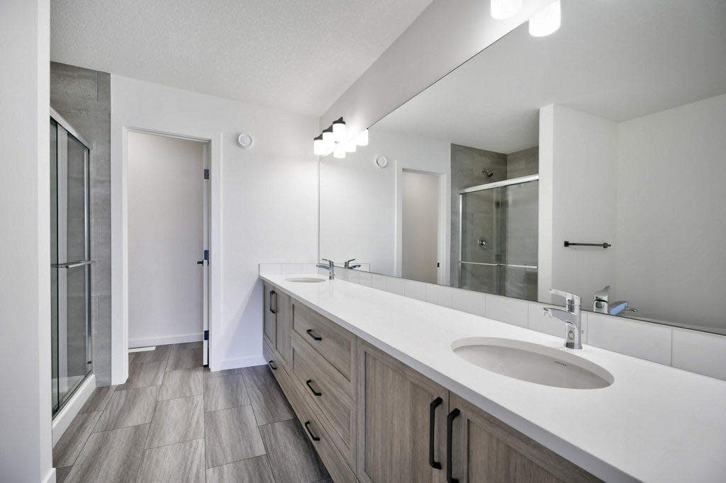 41 Legacy Point Terrace SE