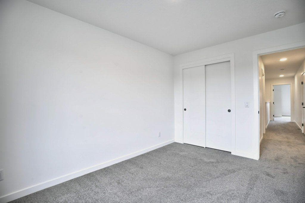 41 Legacy Point Terrace SE