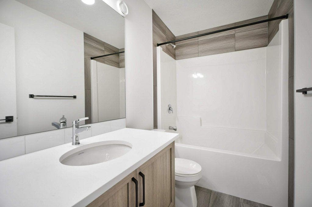 41 Legacy Point Terrace SE