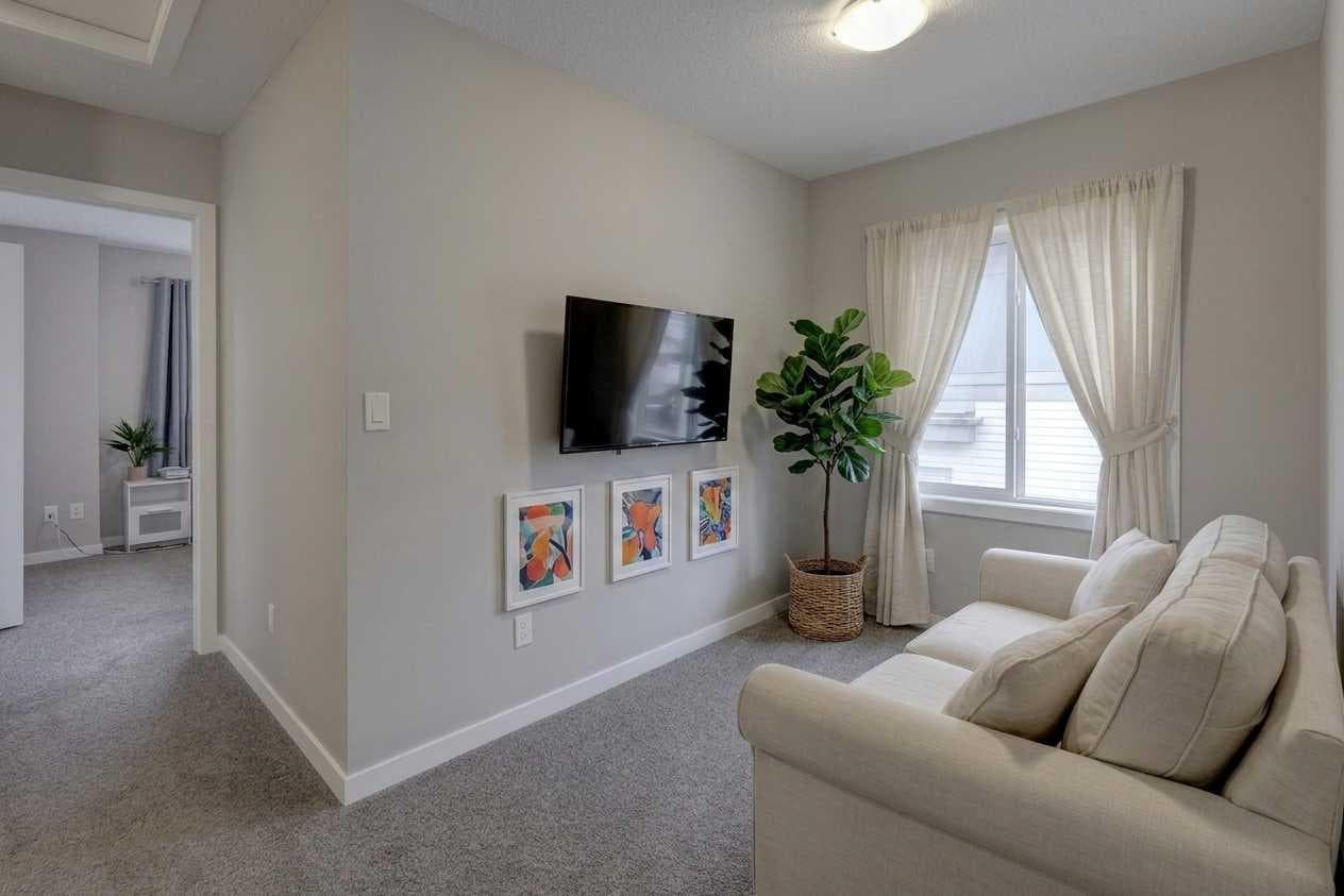 500, 501 River Heights Drive 