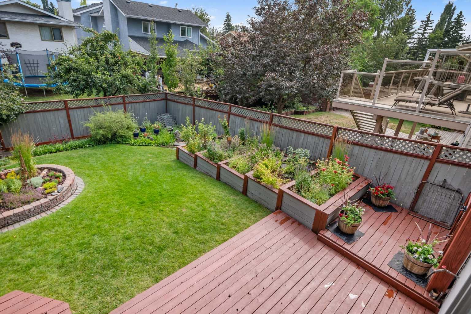 112 Hawkford Crescent NW