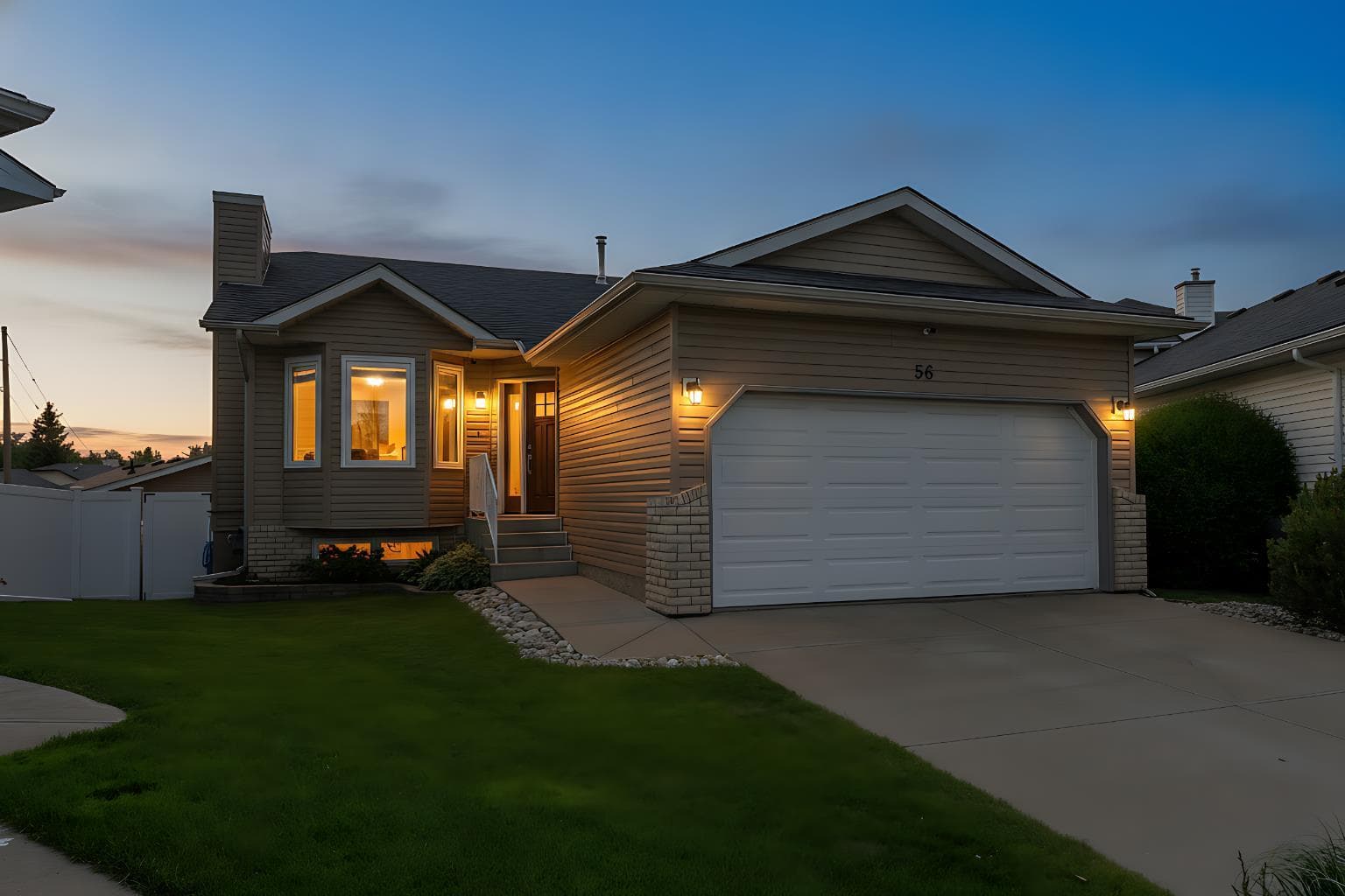 56 Coverdale Place NE