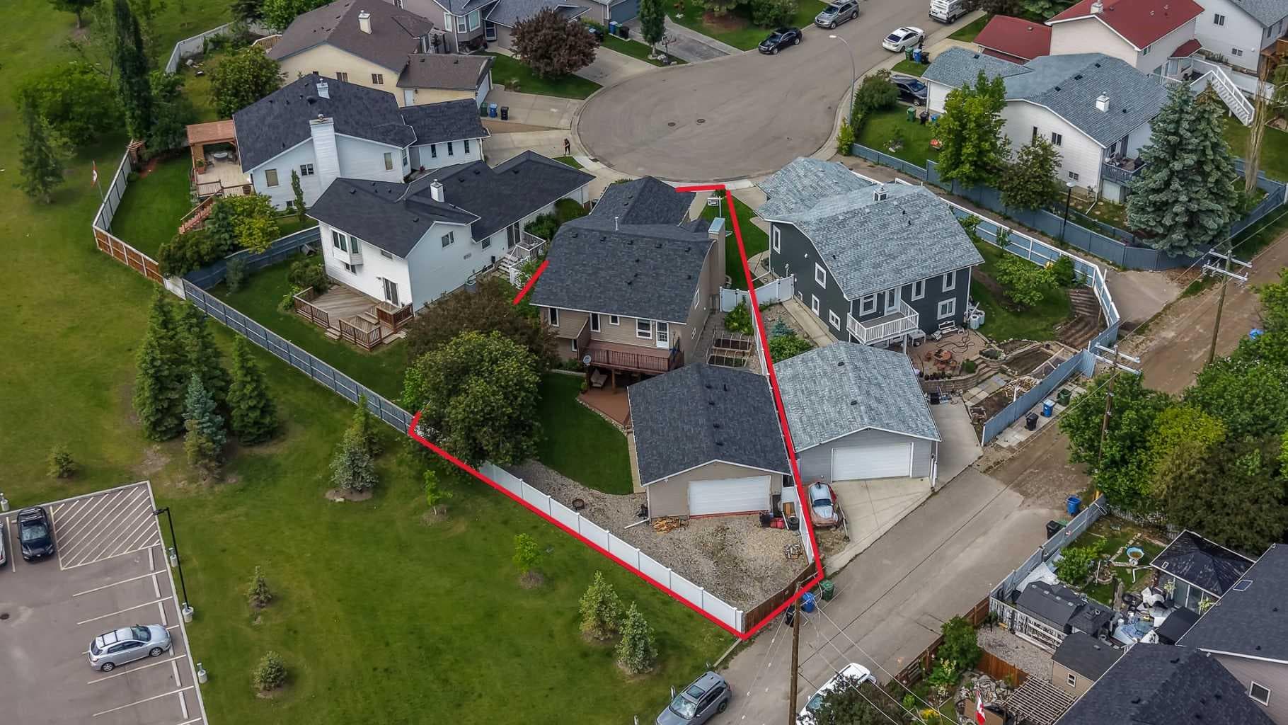 56 Coverdale Place NE