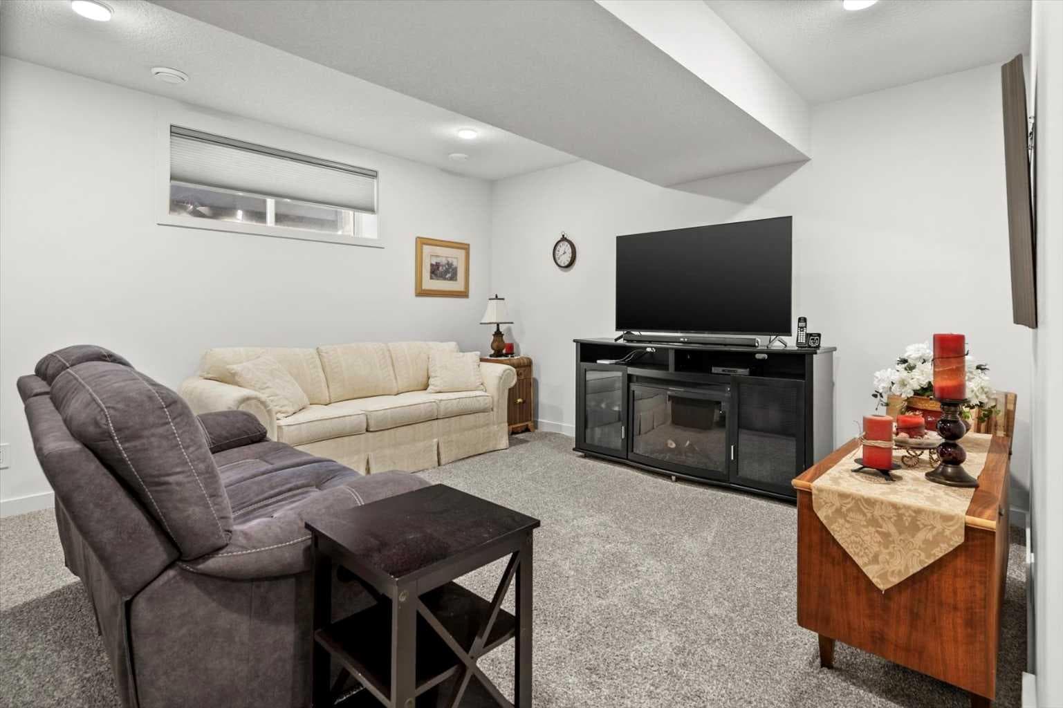 3401, 100 Walgrove Court SE
