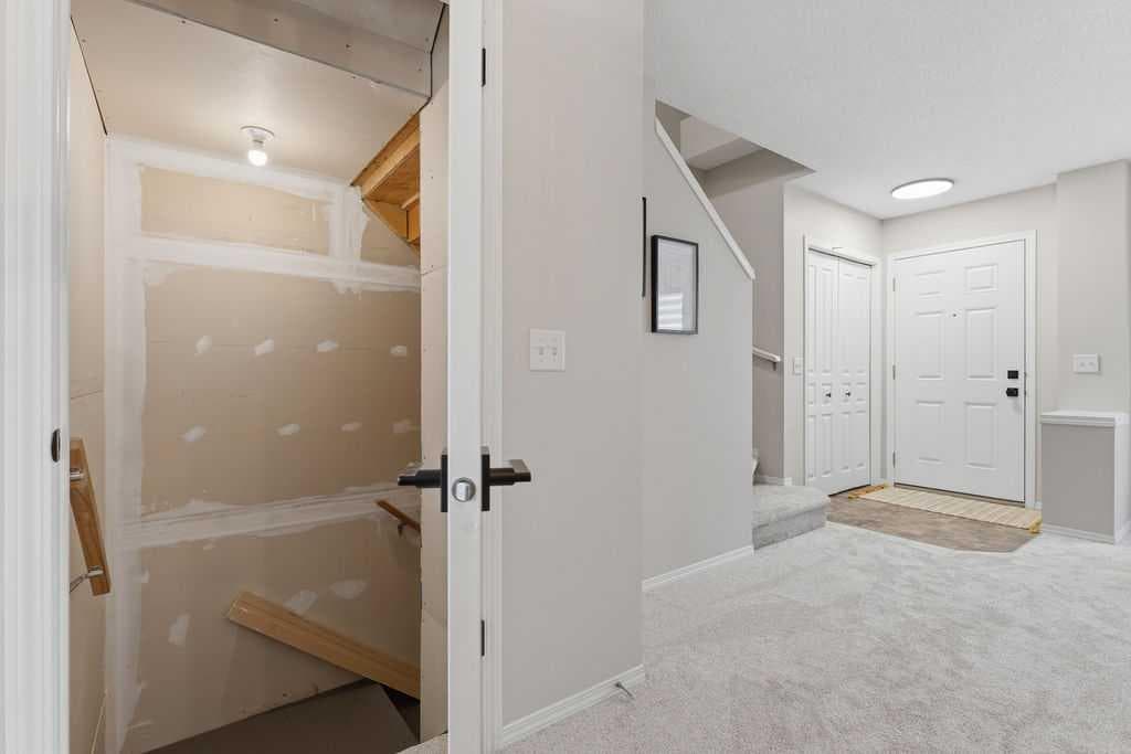115 Elgin Meadows View SE