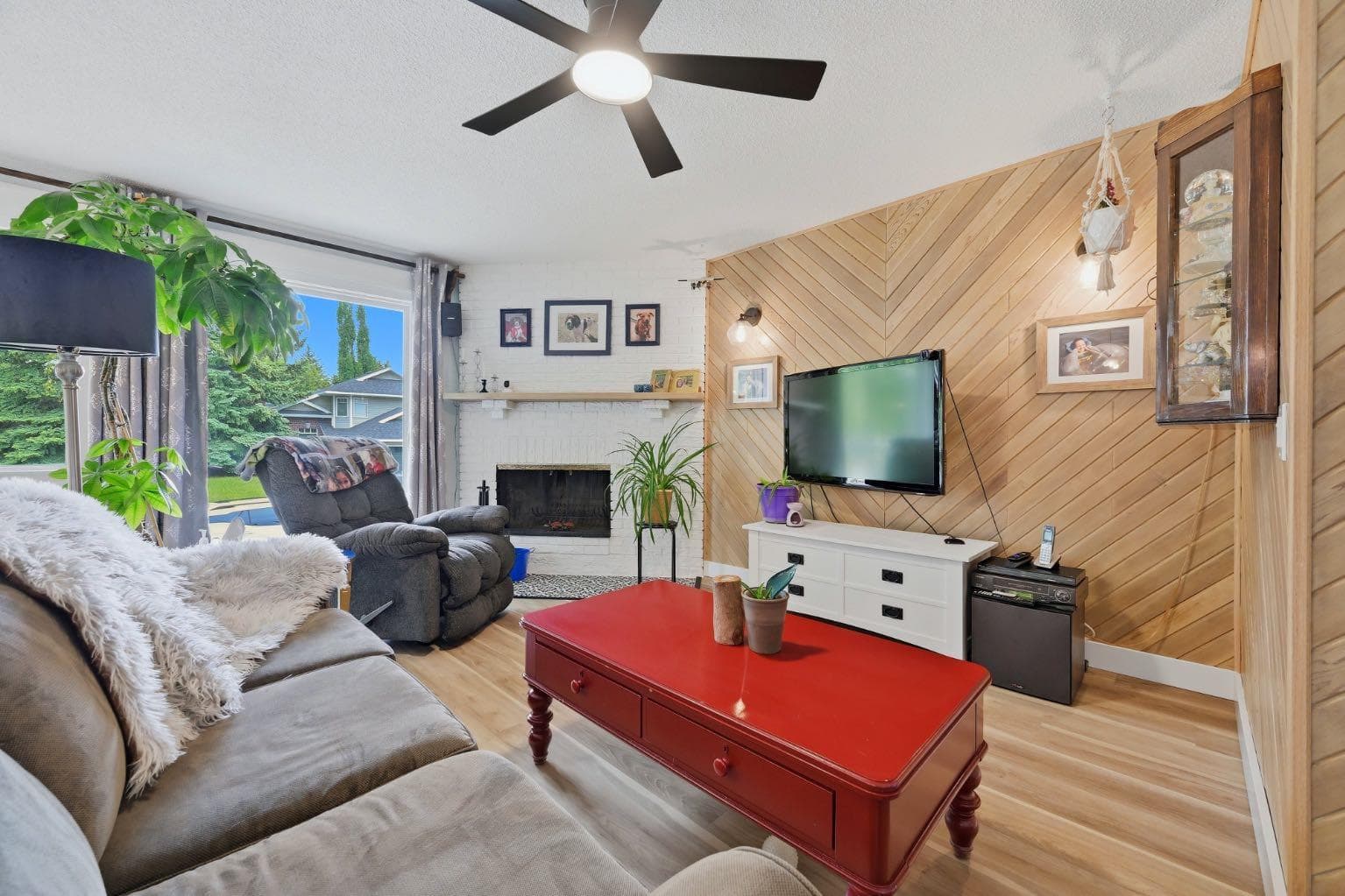 3016 Cedar Ridge Drive SW