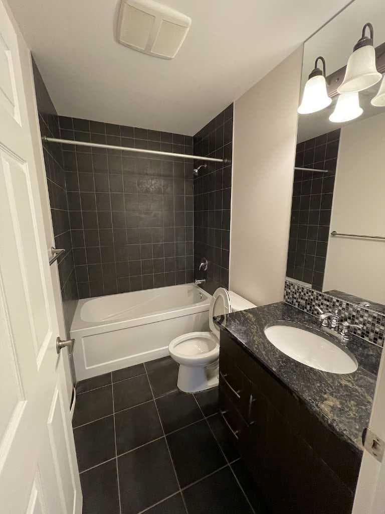 162 Windstone Mews SW