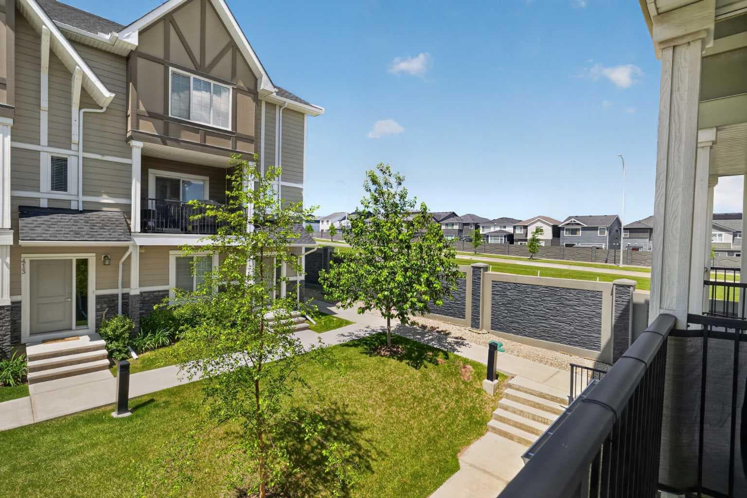 412 Nolanlake Villas NW