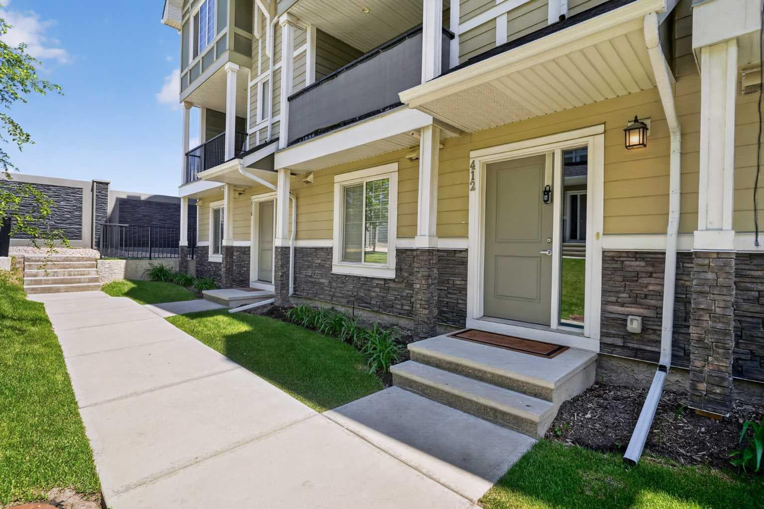412 Nolanlake Villas NW