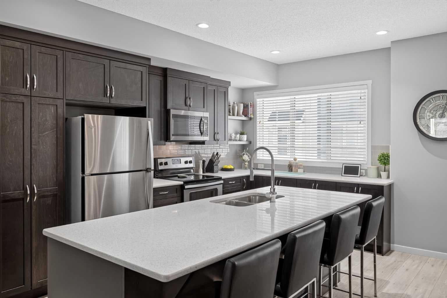 412 Nolanlake Villas NW
