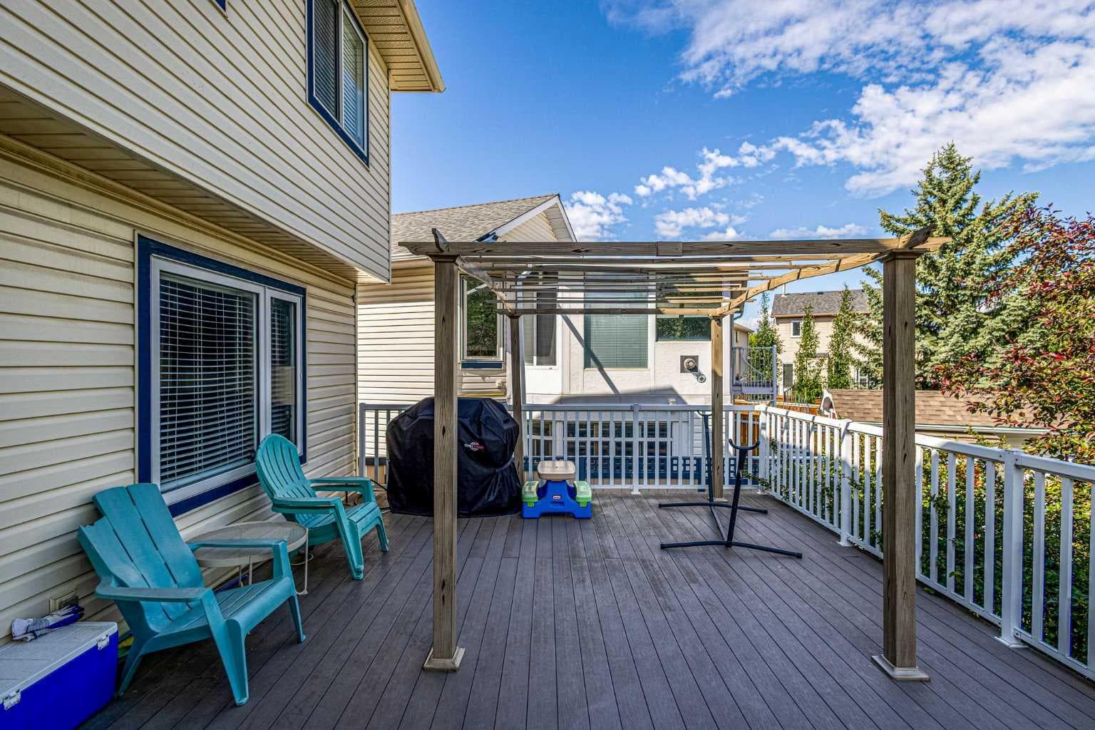 136 Douglas Glen Heath SE