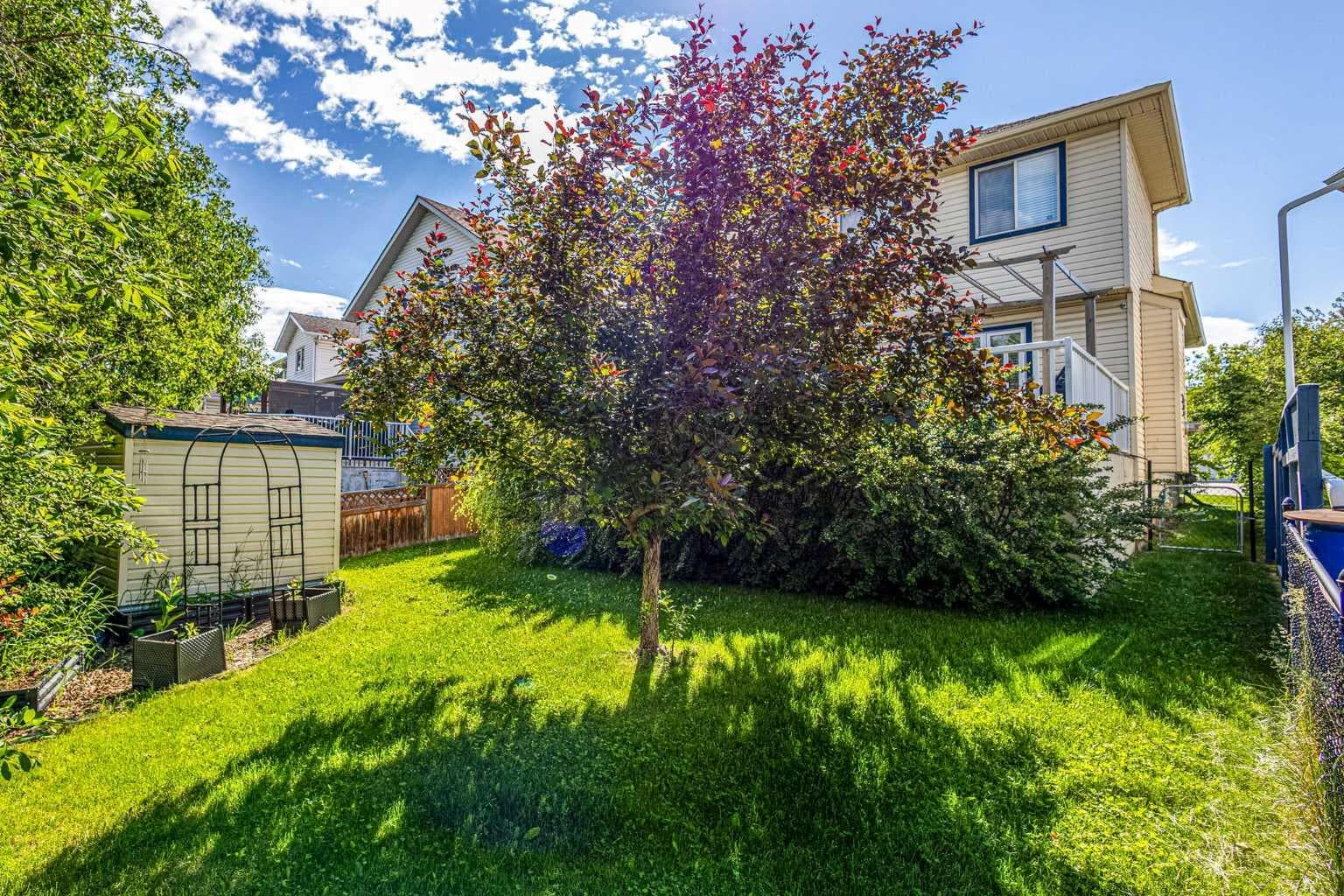 136 Douglas Glen Heath SE