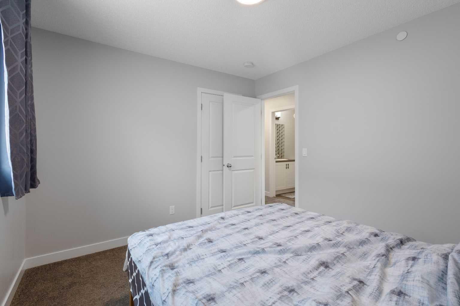 47 Lucas Terrace NW