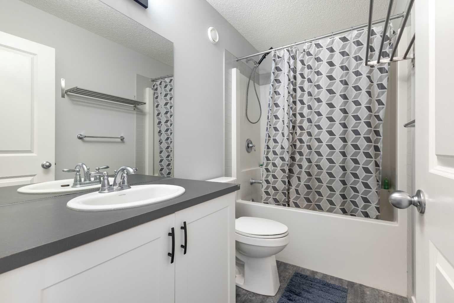 47 Lucas Terrace NW