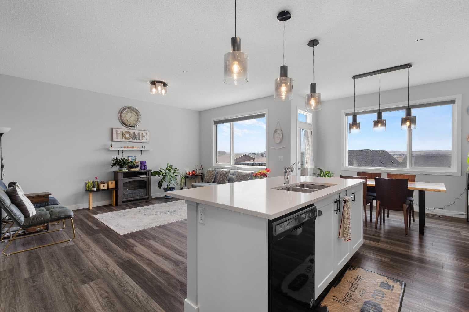 47 Lucas Terrace NW