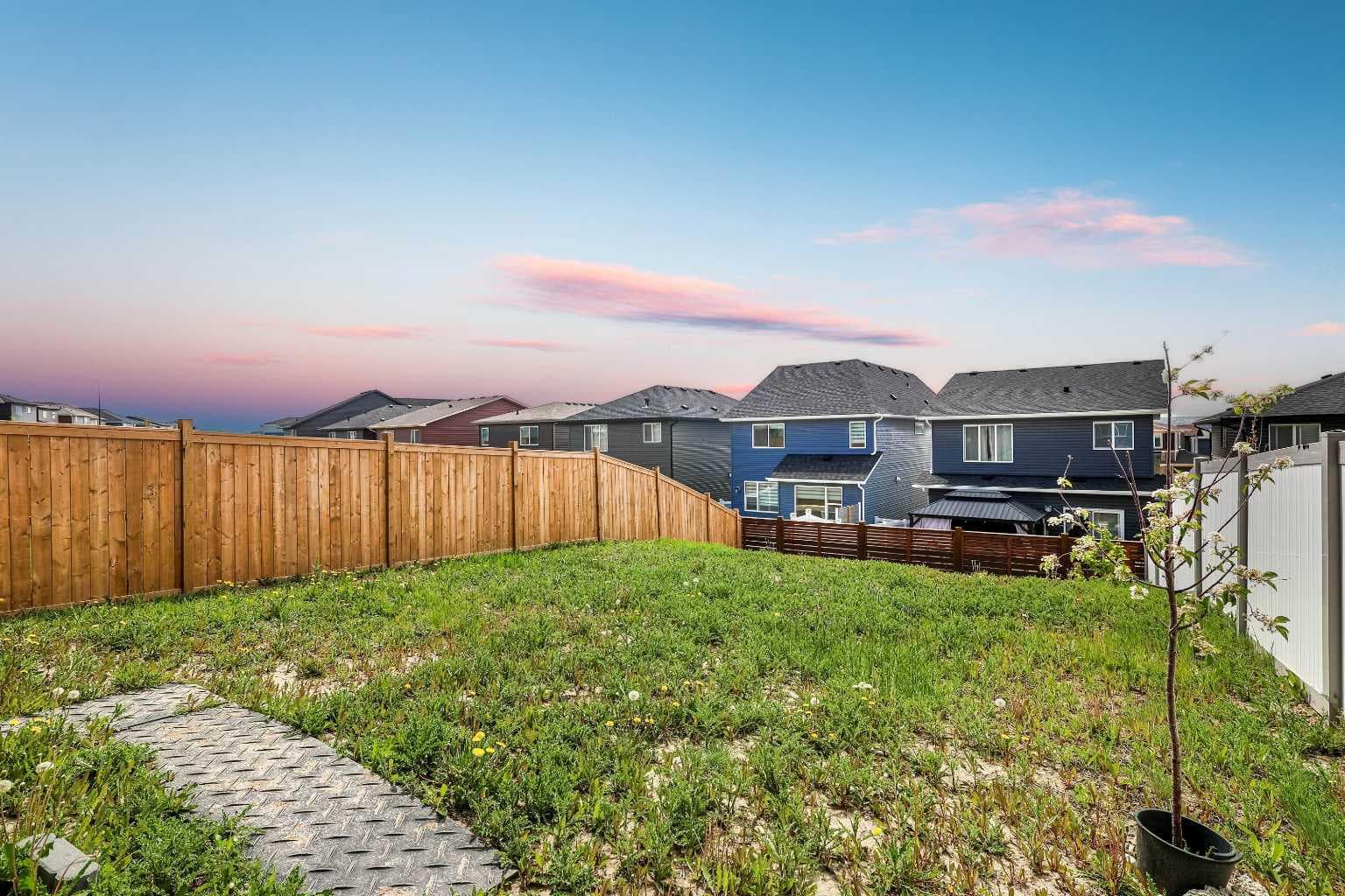 47 Lucas Terrace NW